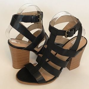 American Eagle Cross Strap Sandal with Chunky Heel
